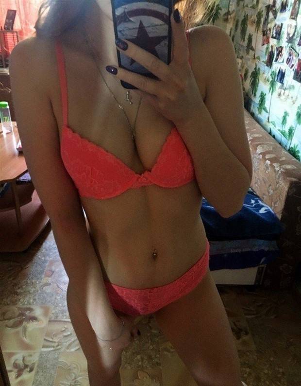 1641797362 56737300 original Hot Amateur Girls #16 (40 photos)