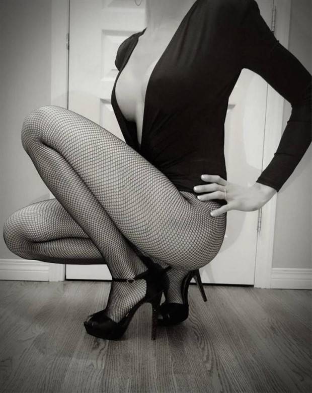 Hot Girls With Beautiful Legs #41 (43 photos)