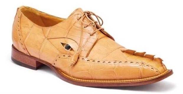 1676025538 6gwiwfx8yz Strange Shoes (53 photos)