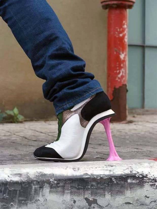 1676025538 jn5ujj7vx8 Strange Shoes (53 photos)