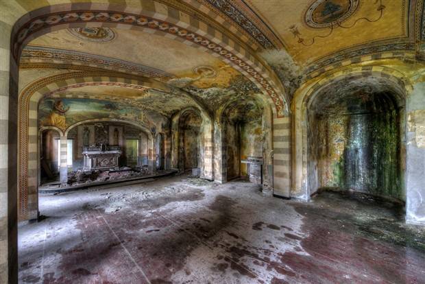 The Beauty Of Abandoned Places #11 (45 photos)