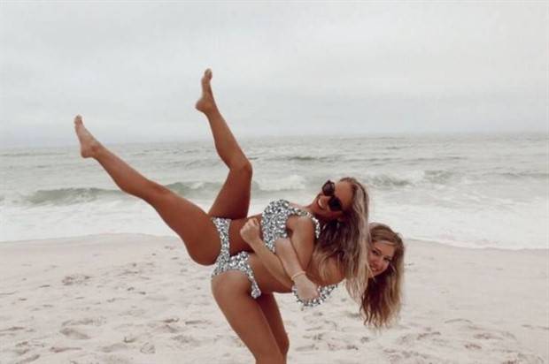 A Little Fun For Adults #287 (44 photos)