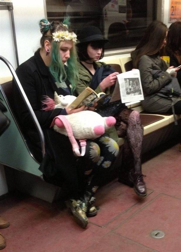 Weird Russian Subway Fashion #183 (47 photos)