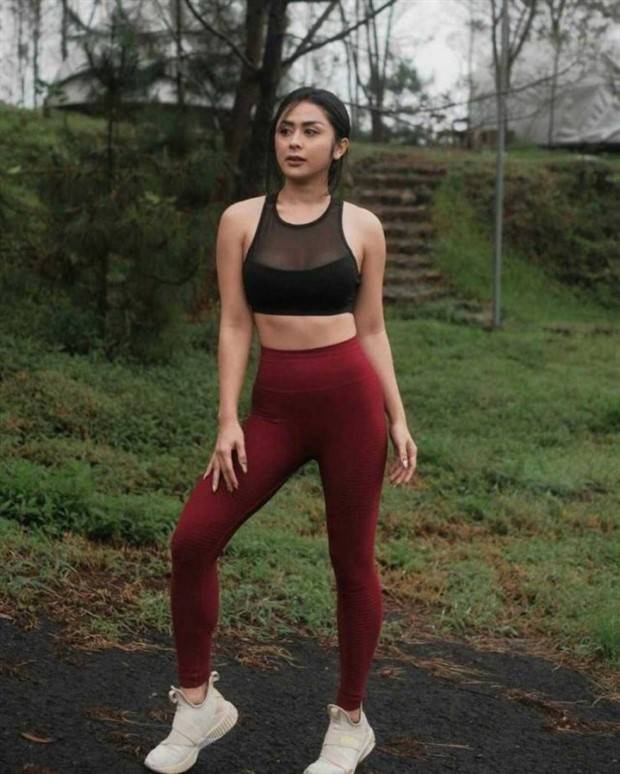 yoga pants girls 7 Hot Girls In Yoga Pants #43 (44 photos)