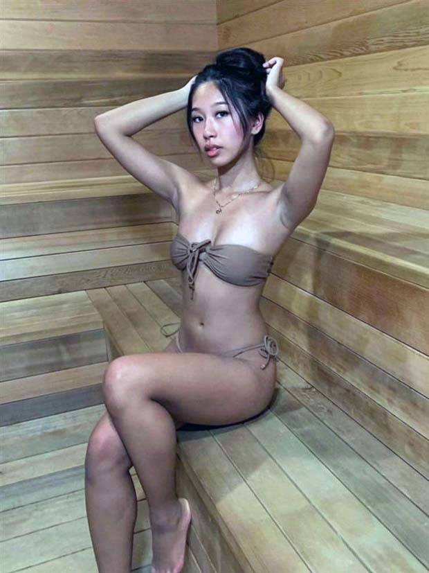 Hot Asian Girls #49 (37 photos)