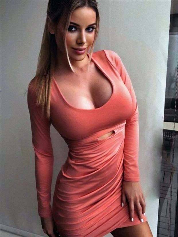 Hot Girls In Tight Dresses #44 (38 photos)