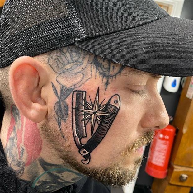 heavily tattooed people 26 Heavily Tattooed And Pierced Freaks #25 (38 photos)