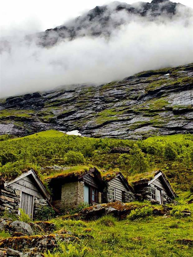 These Scandinavian Houses Look Unreal (29 photos)