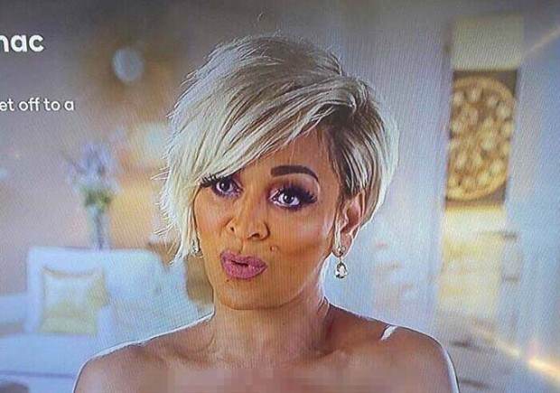 When Makeup Goes Awry (35 photos)