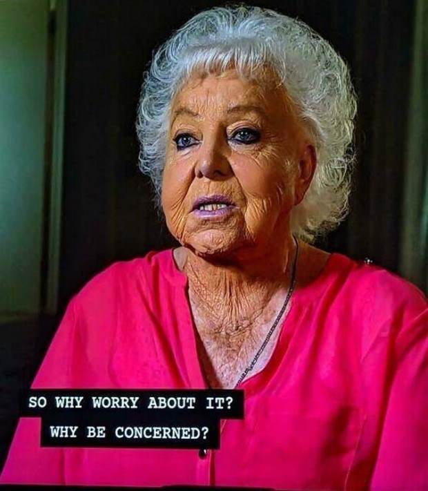 When Makeup Goes Awry (35 photos)