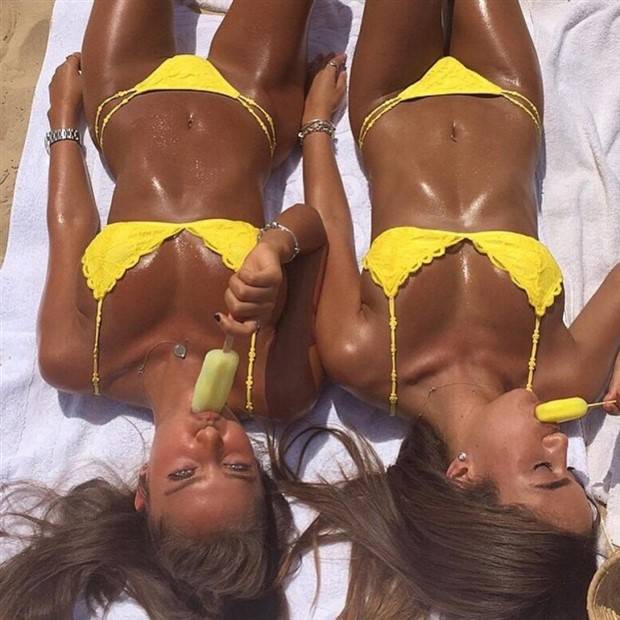 Hot Bikini Girls #54 (36 photos)