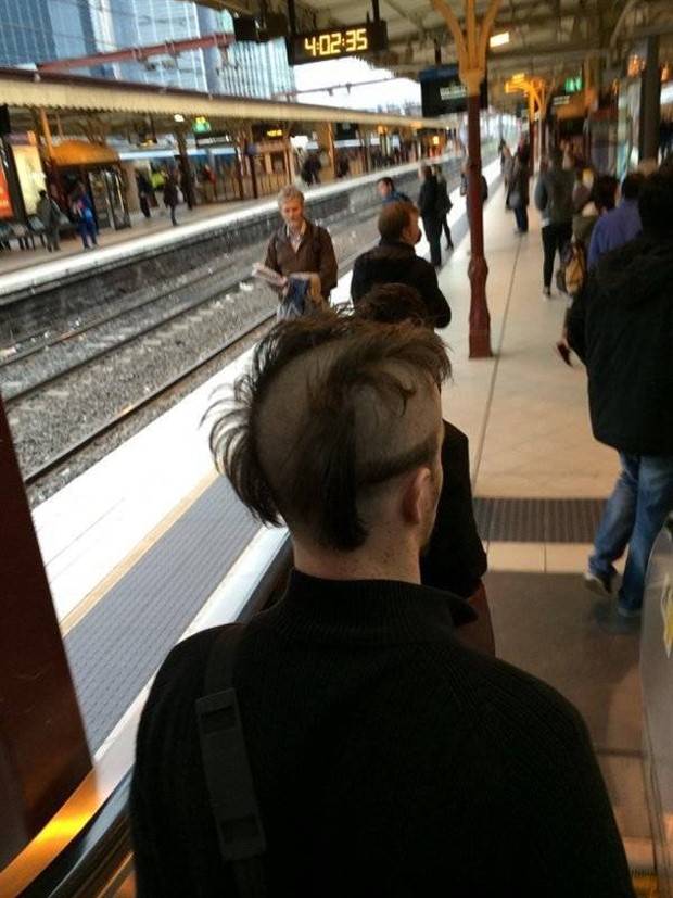 Strange Haircuts That Cannot Go Unnoticed #15 (36 photos)