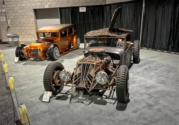 weird vehicles 32 Strange Cars That Will Leave You In Awe #12 (37 photos)