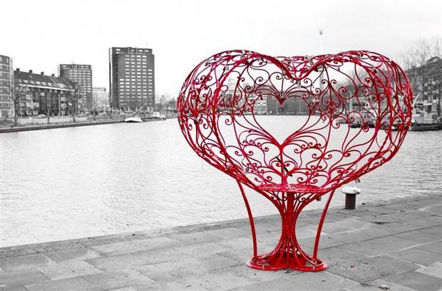 Captivating Metal Sculptures (43 photos)