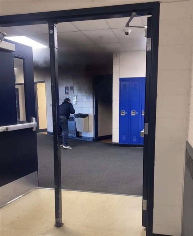 bad day happens 38 Shit Happens Regularly, Get Used To It #227 (40 photos)