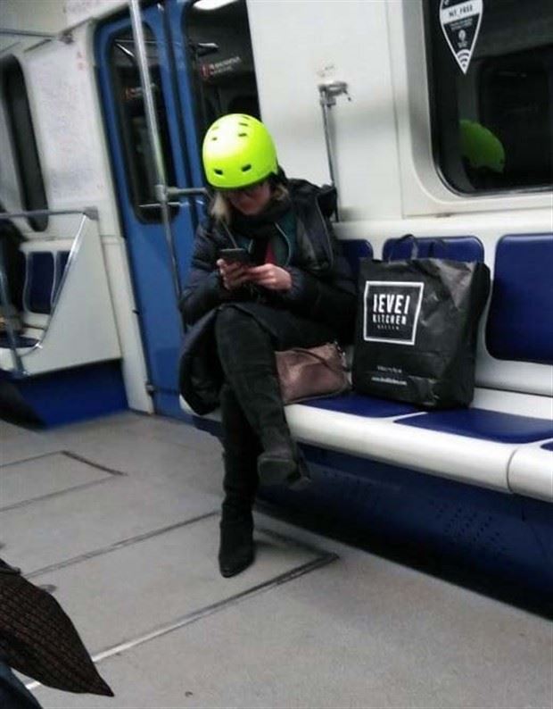 crazy fashion from russian subway 13 Weird Russian Subway Fashion #187 (36 photos)
