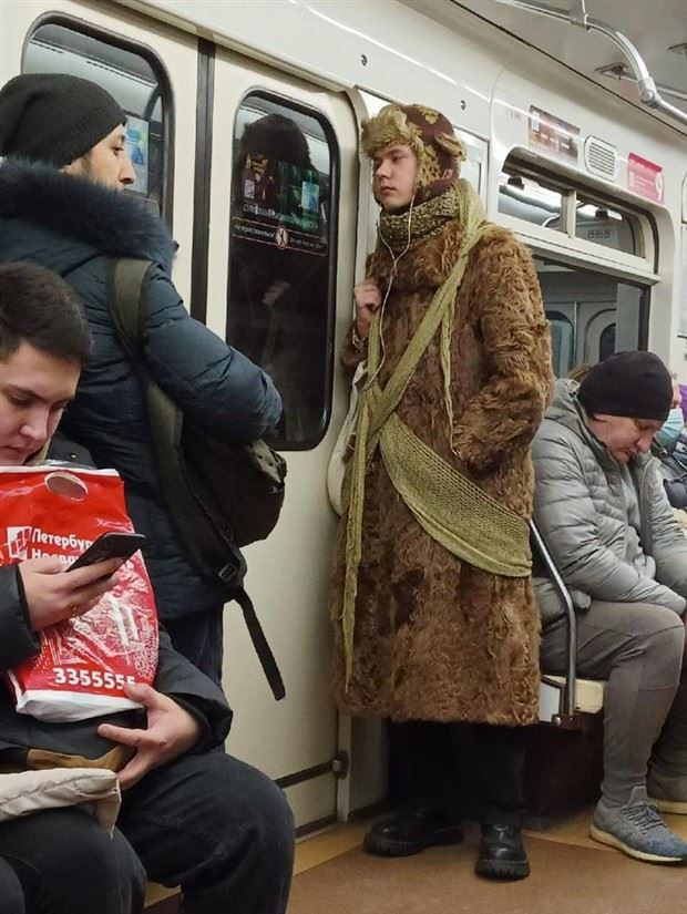 crazy fashion from russian subway 25 Weird Russian Subway Fashion #187 (36 photos)
