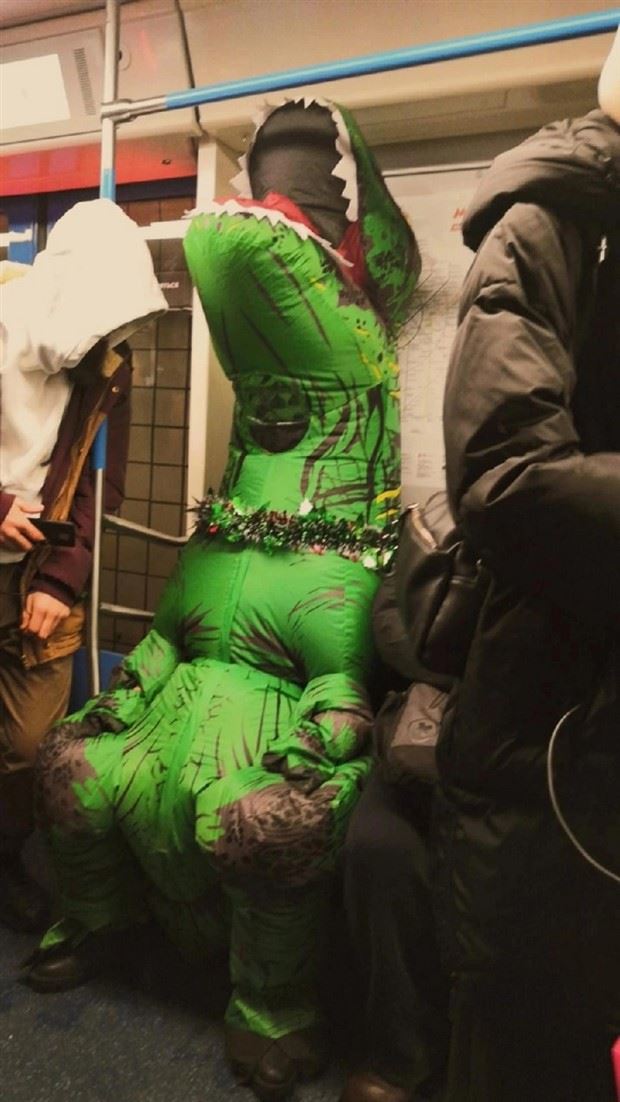 crazy fashion from russian subway 34 Weird Russian Subway Fashion #187 (36 photos)