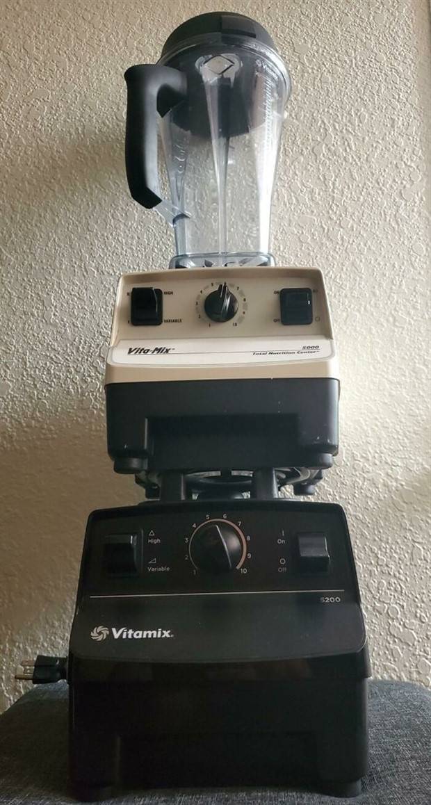 Strange Things Found in Thrift Stores #13 (35 photos)