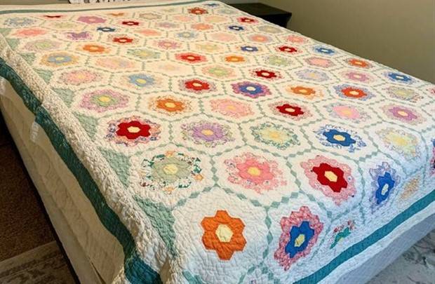 Strange Things Found in Thrift Stores #13 (35 photos)