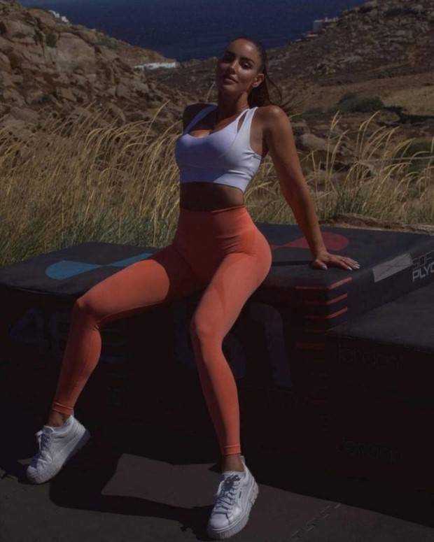 Hot Fit Girls #28 (34 photos)