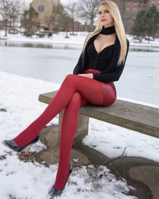 long sexy legs 21 Hot Girls With Beautiful Legs #45 (40 photos)