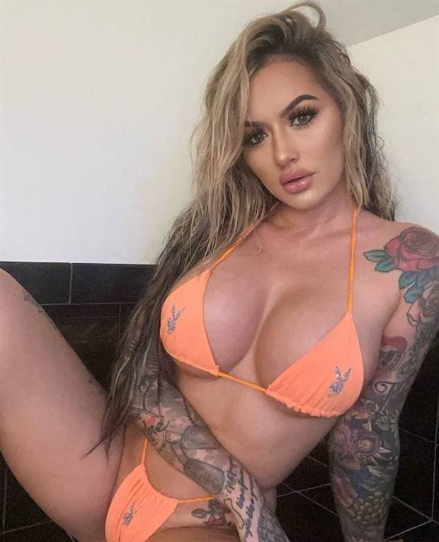 Hot Tattooed Girls #11 (44 photos)