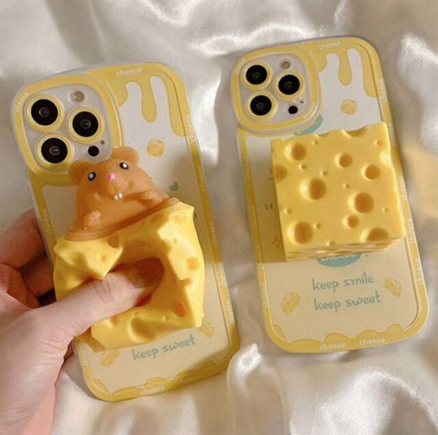 The Most Unusual and Cool Smartphone Cases (41 photos)