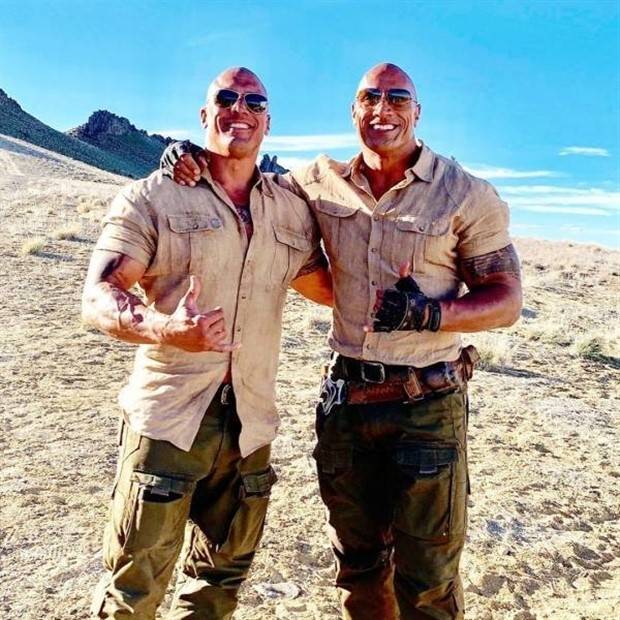 Famous Actors and Stunt Doubles in Film (44 photos)