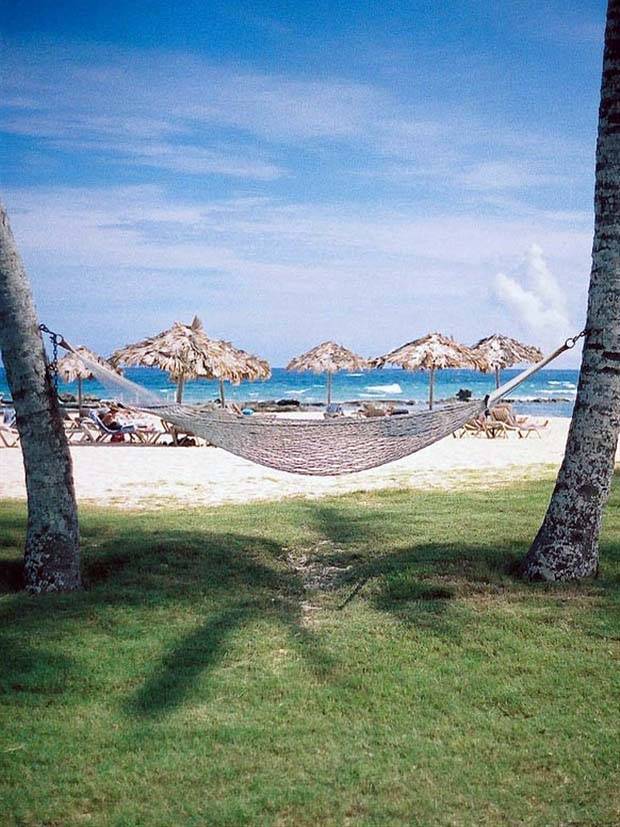 Fantastic Hammocks for Lounging (20 photos)