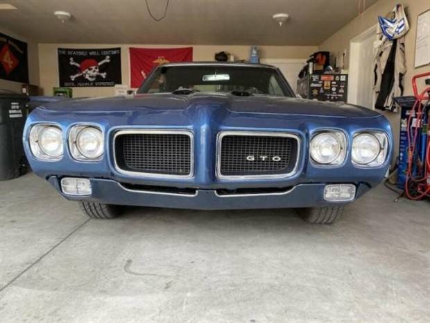 Powerful Muscle Cars (31 photos)