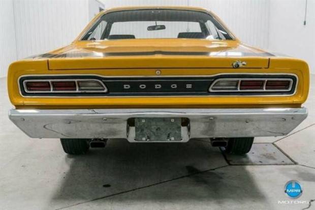 Powerful Muscle Cars (31 photos)