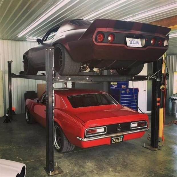 Powerful Muscle Cars (31 photos)