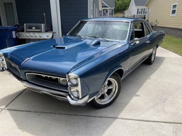 Powerful Muscle Cars (31 photos)