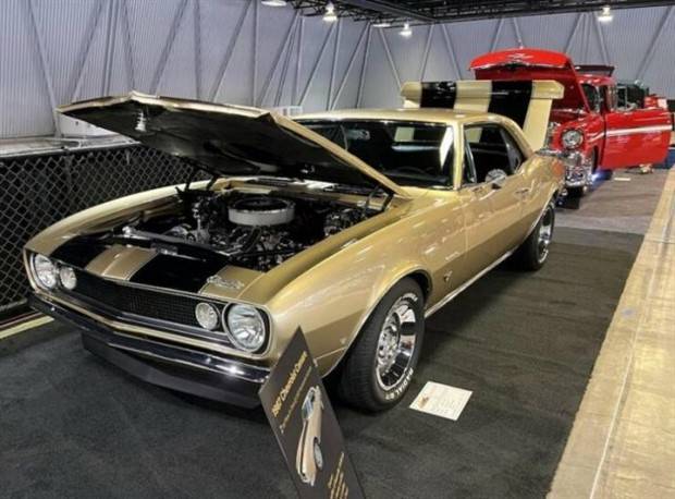 Powerful Muscle Cars (31 photos)