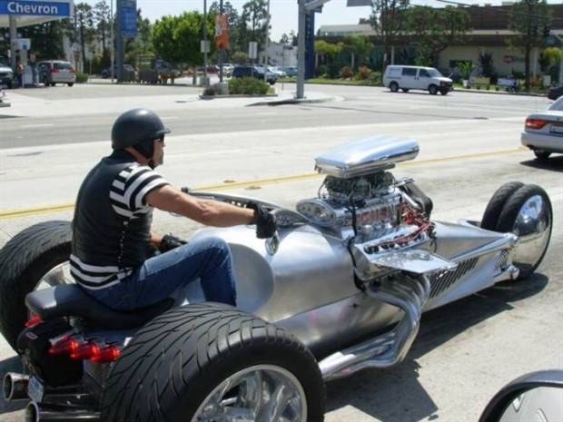 Powerful Muscle Cars (31 photos)