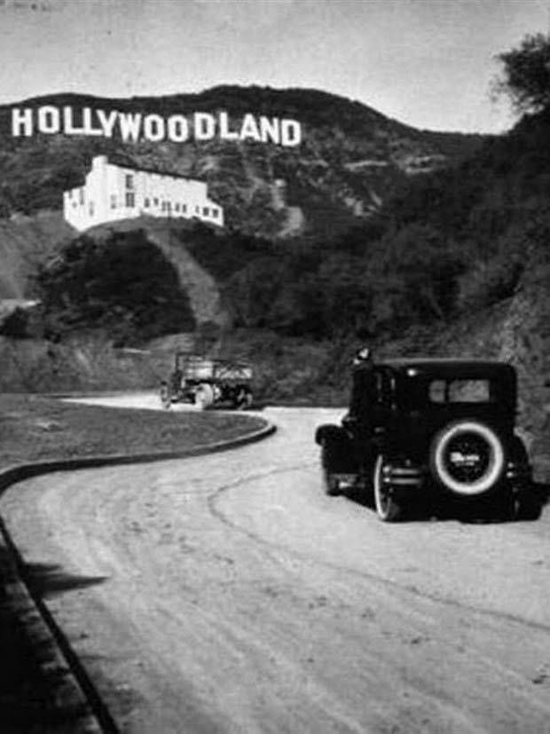 A Selection of Random Black and White Photos from the Past #6 (42 photos)