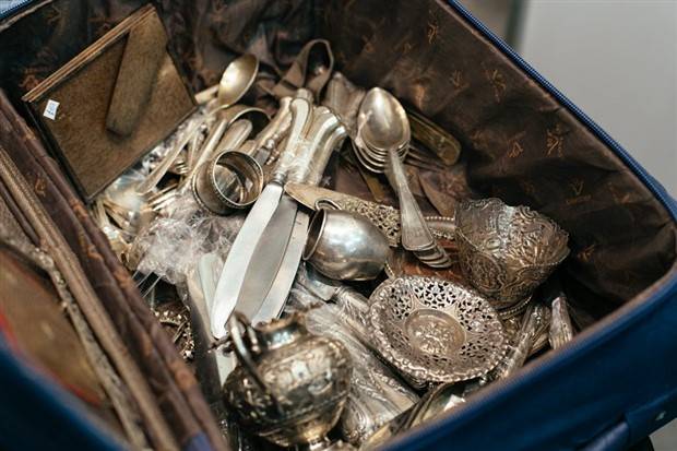 Strange Things Found in Thrift Stores #14 (36 photos)