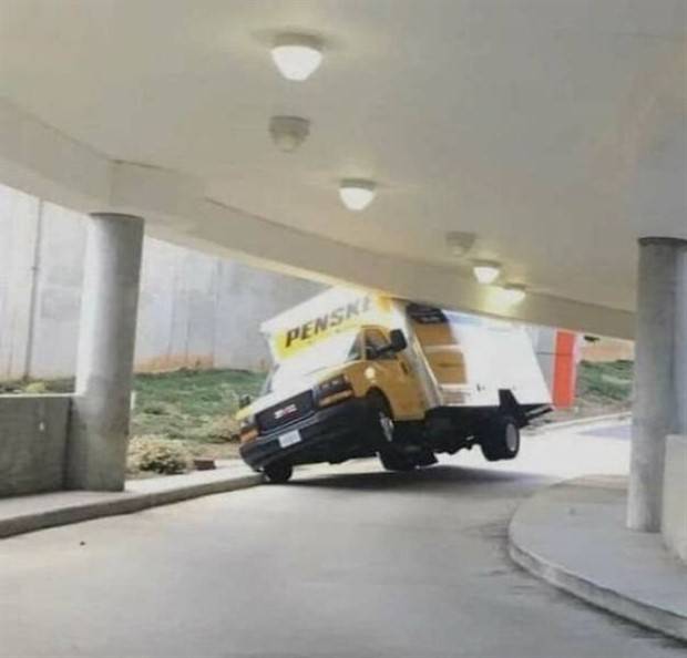 Insane Driving Fails #16 (36 photos)