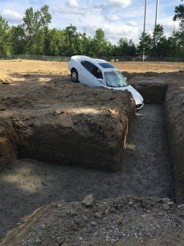 Insane Driving Fails #16 (36 photos)