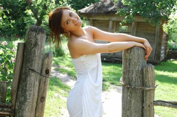 Hot Russian Girls #11 (42 photos)