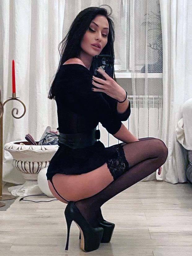 nylon stockings 43 Hot Girls In Stockings #40 (44 photos)