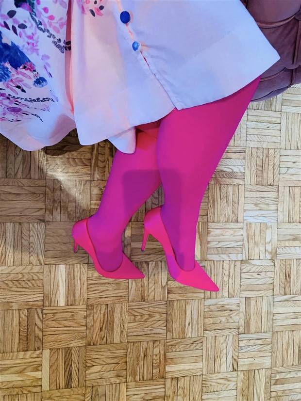 Hot Girls in High Heels #5 (35 photos)