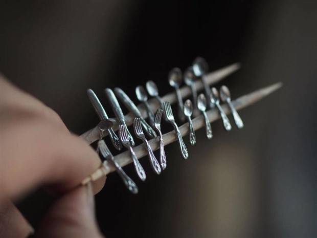 kiyomi miniature furniture 17 Kiyomi Crafts Realistic Miniature Antique Furniture (25 photos)