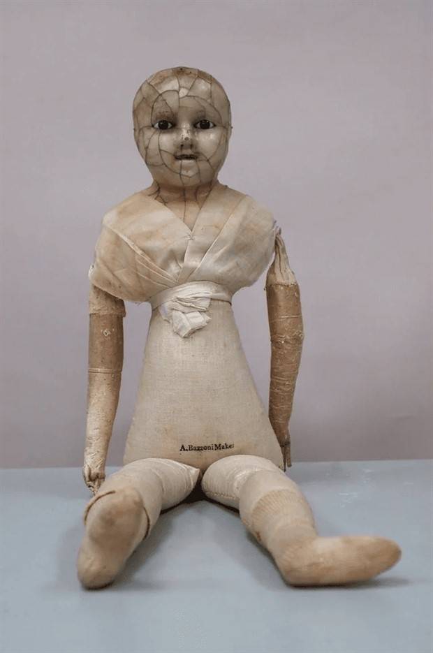 nightmare dolls 12 Bizarre and Haunting Dolls that Captivated Attention (16 photos)