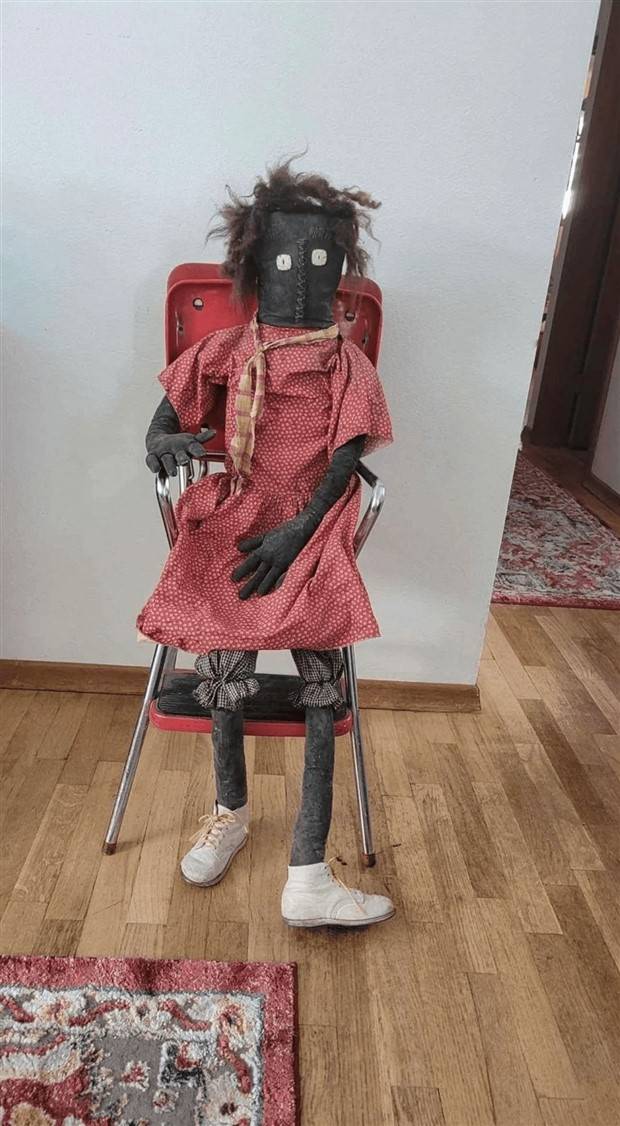 nightmare dolls 6 Bizarre and Haunting Dolls that Captivated Attention (16 photos)