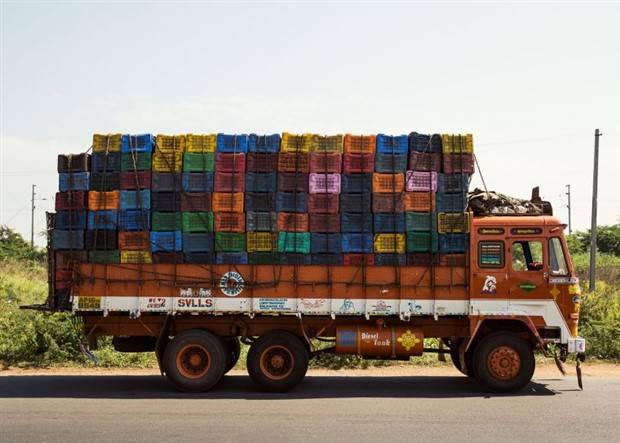 The Exotic Indian Trucks (57 photos)