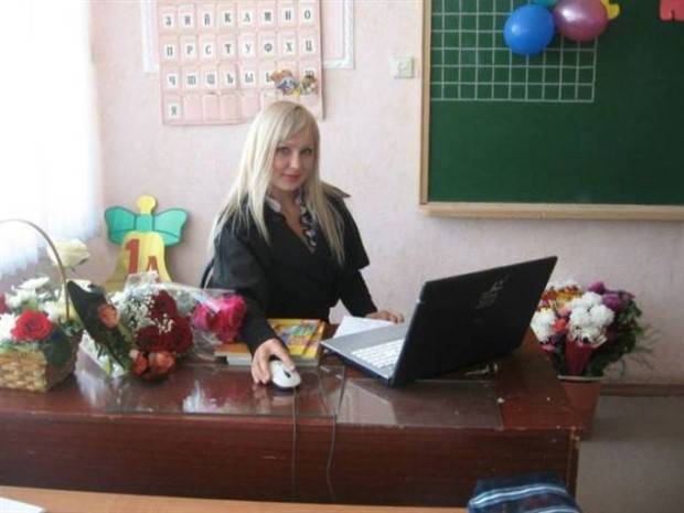 sexy school teachers in russia 26 Hot Russian School Teachers (40 photos)