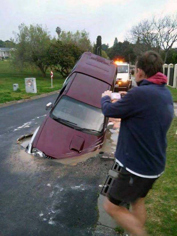 driving failures 18 Insane Driving Fails #18 (34 photos)