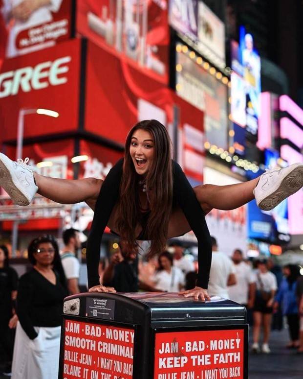 A Little Fun for Adults #322 (42 photos)